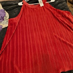 Red Sleeveless top